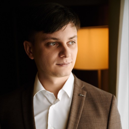 Фролов Артём Владимирович